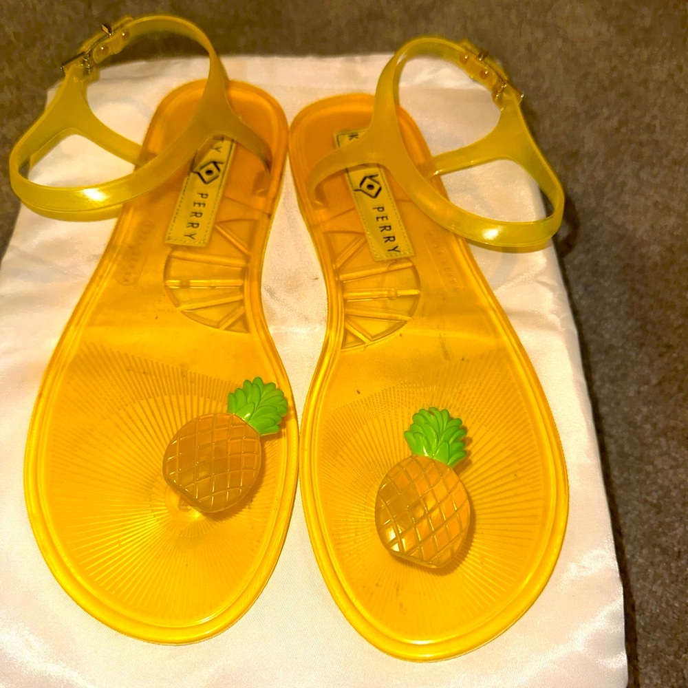 Katy Perry sandals